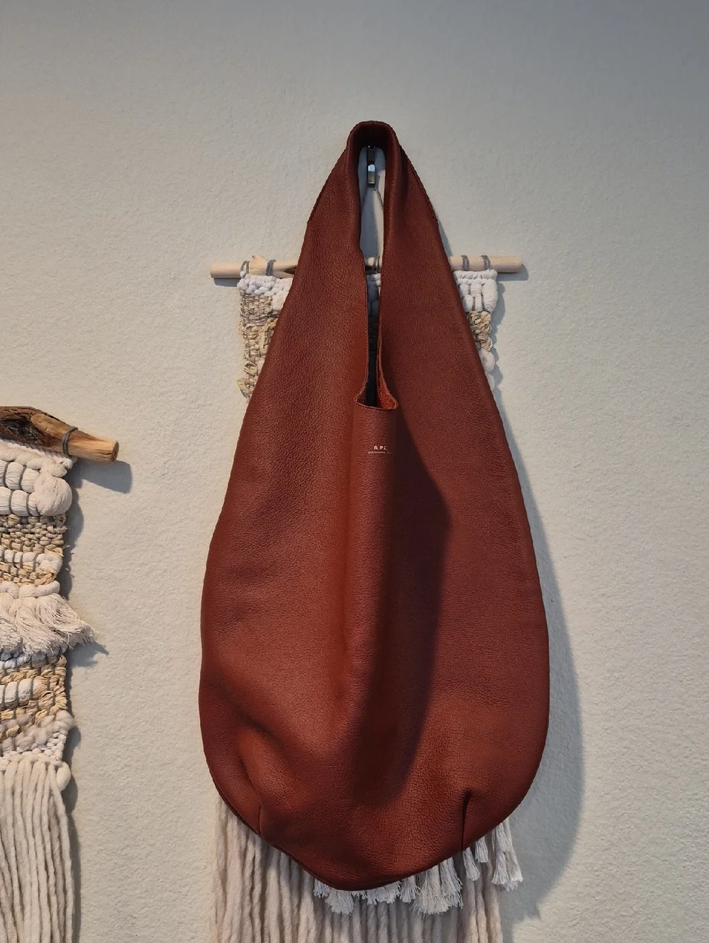 A.P.C. Le Neige Genuine Leather Unlined Hobo Shoulder Bag - Picture 5 of 16